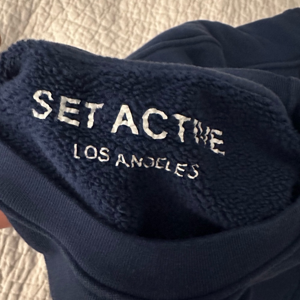 SET ACTIVE— Deep Blue crewneck sweatshirt